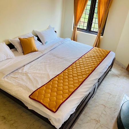 Bob Leisure Hotel Ооти Екстериор снимка