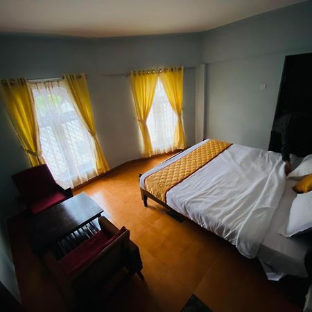 Bob Leisure Hotel Ооти Екстериор снимка