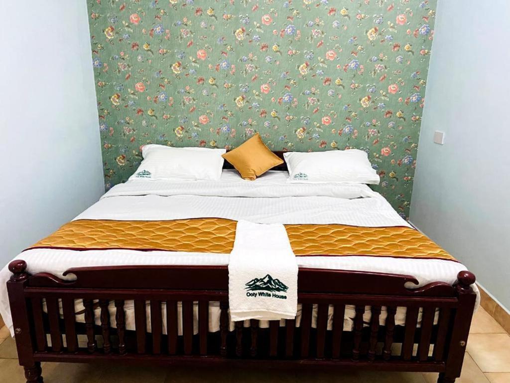 Bob Leisure Hotel Ооти Екстериор снимка