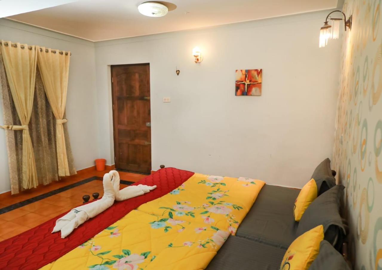 Bob Leisure Hotel Ооти Екстериор снимка