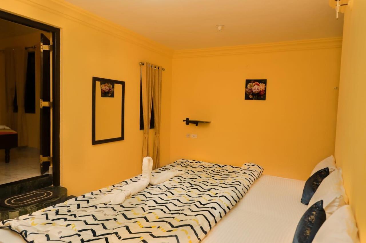 Bob Leisure Hotel Ооти Екстериор снимка